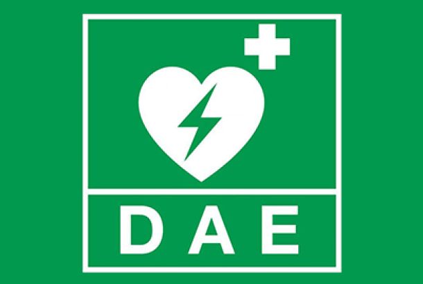 defibrillatore semiautomatico